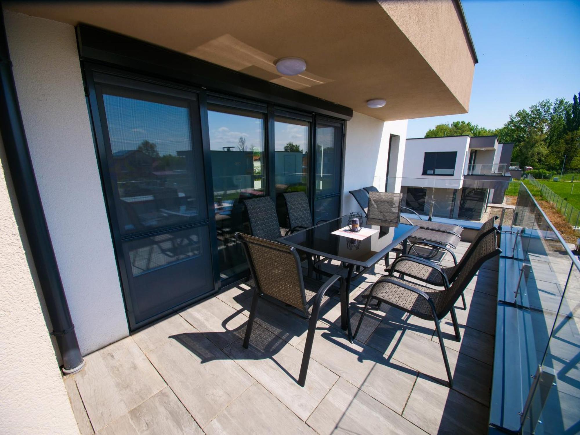 Zea Apartmanhaz Apartment Balatonfenyves Exterior photo